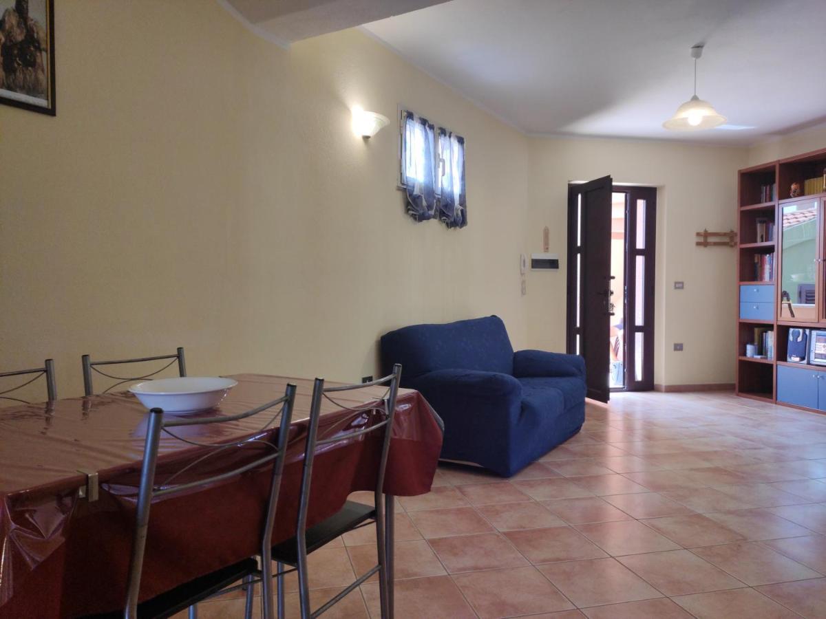 Appartamento Mirto Cala Gonone Luaran gambar