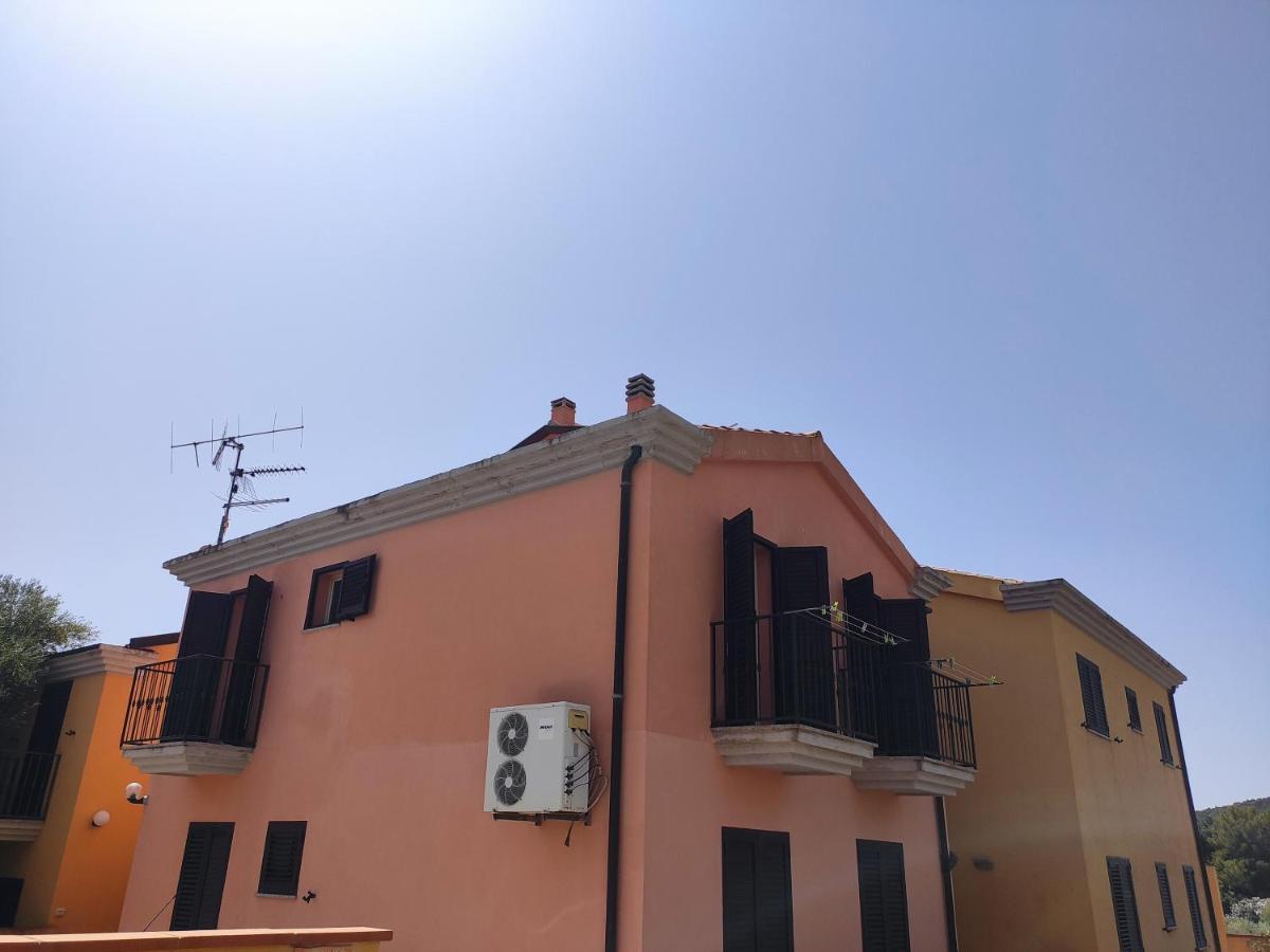 Appartamento Mirto Cala Gonone Luaran gambar
